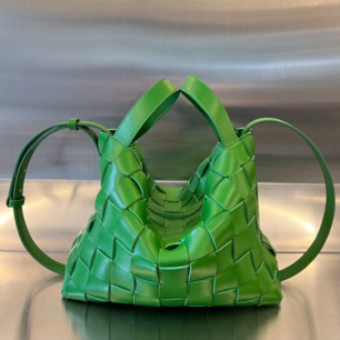 BOTTEGA VENETA 여성 인트레치아토 볼링 카세트 토트백 730327VMAY