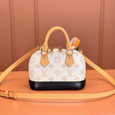LOUIS VUITTON 나노 알마 M46895