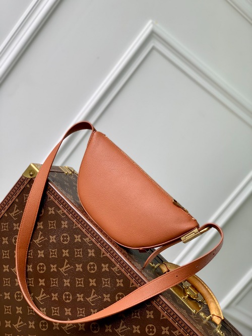 LOUIS VUITTON 로우 키 범백 M11429