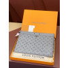 LOUIS VUITTON 포쉐트 디스커버리 클러치 백 그레이 M81385