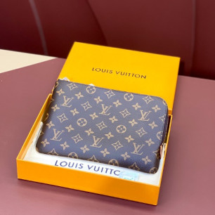 LOUIS VUITTON 에튀 보야주 PM 클러치백 M44500