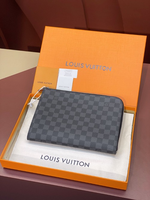 LOUIS VUITTON 그라파이트 포쉐트 주르 PM 클러치백 N60113