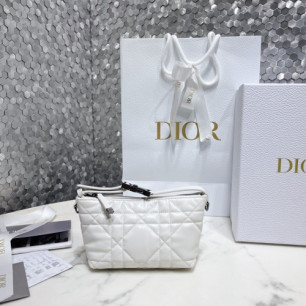 DIOR 트래블 노마드 파우치 S5554BMIG