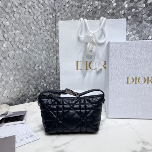 DIOR 트래블 노마드 파우치 S5554BMIG