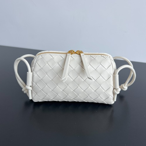 BOTTEGAVENETA 인트레치아토 크로스백 794258