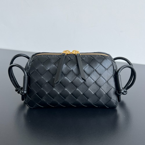 BOTTEGAVENETA 인트레치아토 크로스백 794258