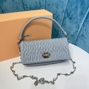 MIUMIU 크리스탈 클로케 숄더백 5BD417