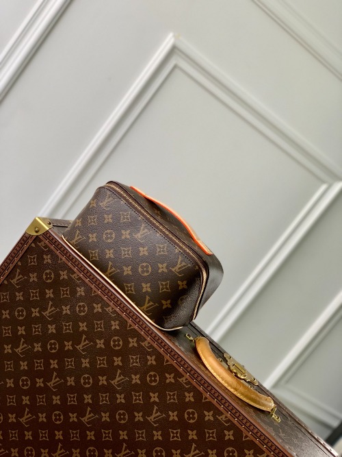 LOUIS VUITTON 클러치 파우치 토일레트리 백 가방 M11750