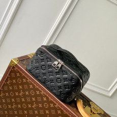 LOUIS VUITTON 클러치 파우치 토일레트리 백 가방 M11750