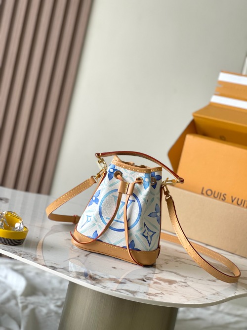 LOUIS VUITTON 나노 노에 M83620