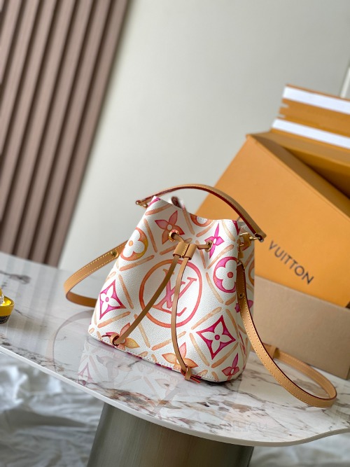 LOUIS VUITTON 네오노에 BB 토트백 모노그램 M25315