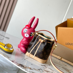 LOUIS VUITTON 나노 노에 M11305