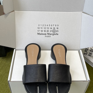 마르지엘라 26SS 타비 뮬