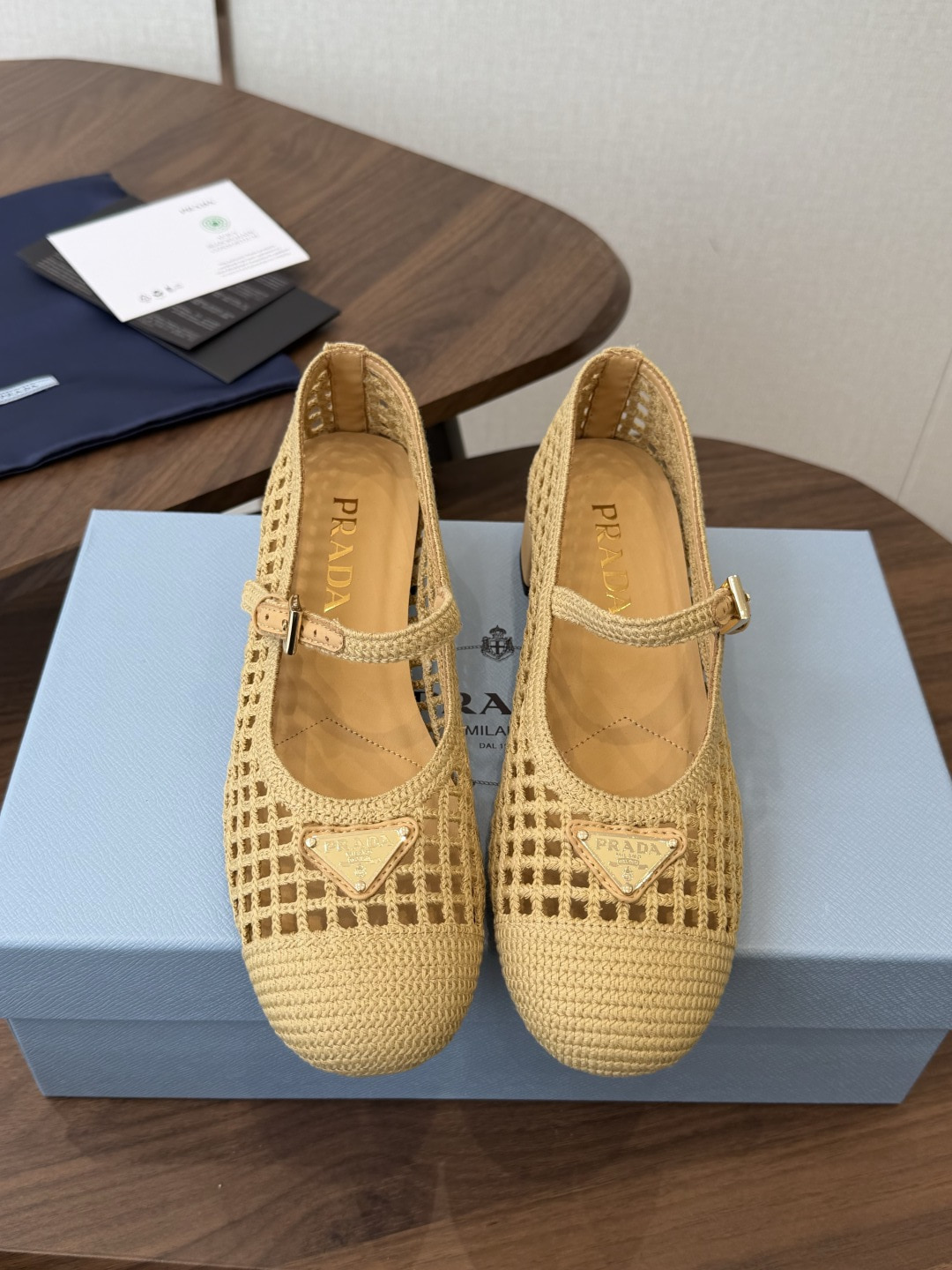 프라다 크로셰 펌프스 7.5cm