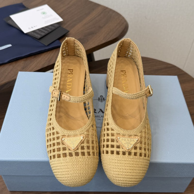 프라다 크로셰 펌프스 7.5cm