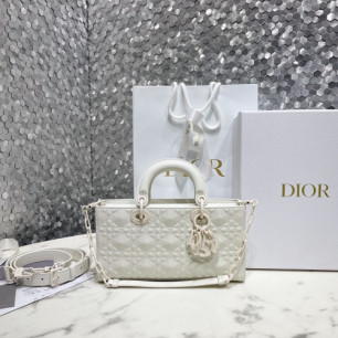 DIOR 레이디 디 조이 백 M0540ONGE