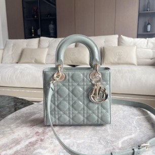 DIOR 페이던트 레이디 백 스몰 M0531OWCB