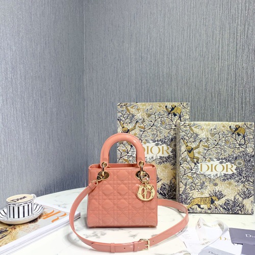 DIOR 페이던트 레이디 백 스몰 M0531OWCB