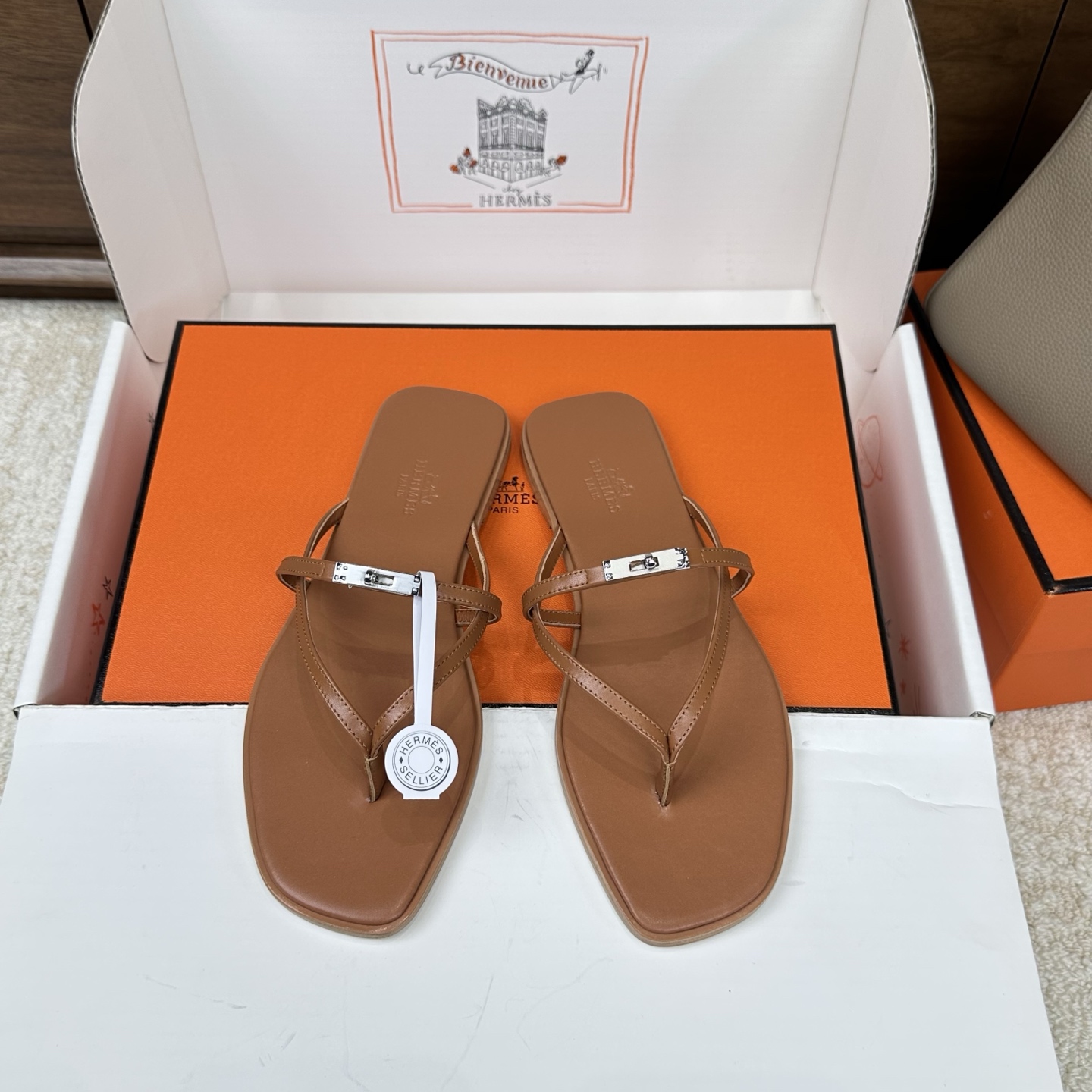 에르메스 미스 샌들