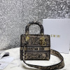 DIOR 레이디 디 라이트 백 미듐 M0565OECY