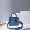 DIOR 레이디 디 라이트 백 미듐 M0565OECY