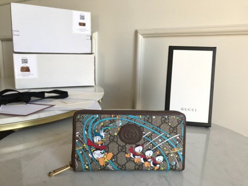 GUCCI 구찌 GG로고 X 디즈니 도널드덕 지퍼 장지갑