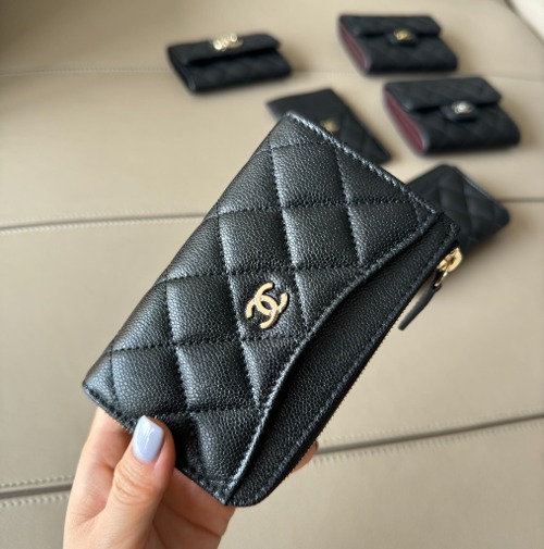 CHANEL 샤넬 CC로고 캐비어 지퍼 카드 지갑 AP3179