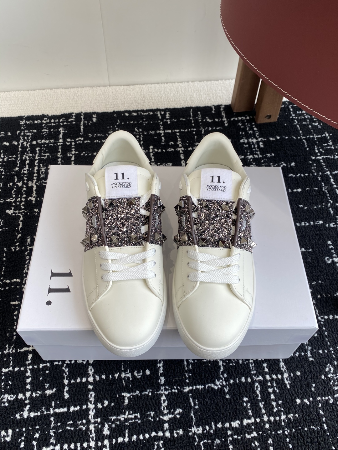 발렌티노 가바라니 언타이틀 글리터 스니커즈 [커플]