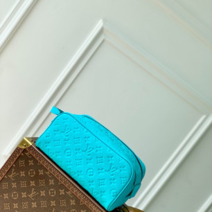 LOUIS VUITTON 돕 키트 M11482