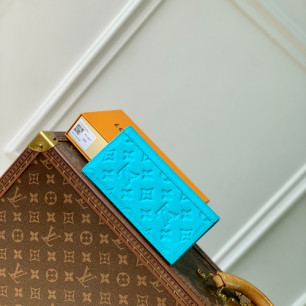 LOUIS VUITTON 브라짜 월릿 M11467
