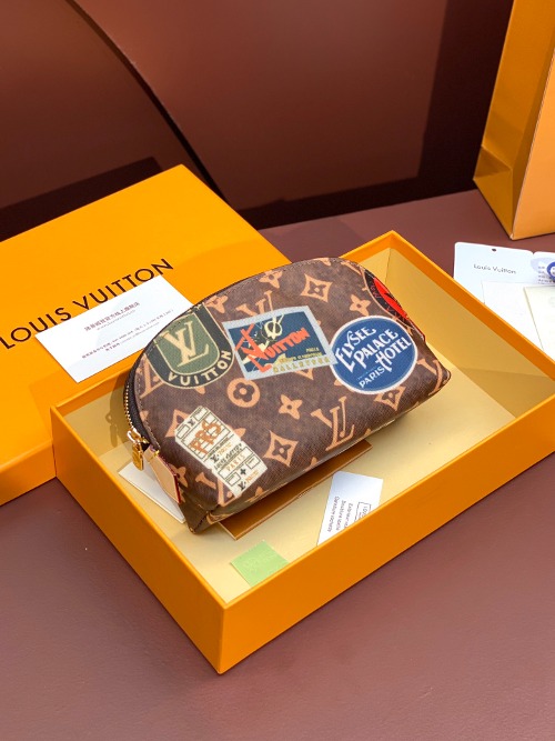 LOUIS VUITTON 코스메틱 파우치 클러치 백 PM - M47515