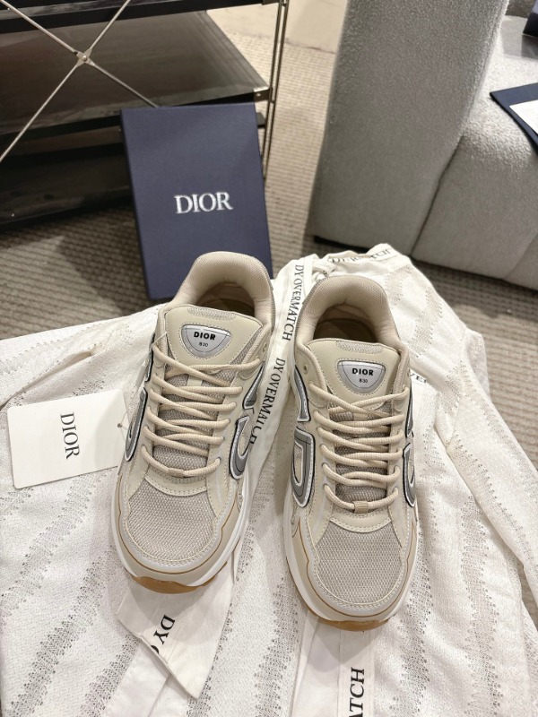 디올 30B 스니커즈