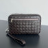 BOTTEGA VENETA 보테가 인트레치아토 손목 스트랩 파우치 클러치 백 (해외최상급)