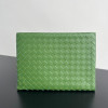 BOTTEGA VENETA 남성 하프 지퍼 파우치 인트레치아토 607479