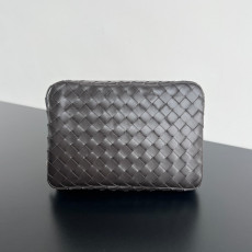 BOTTEGA VENETA 인트레치아토 라지 오거나이저 765804V2HL