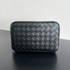 BOTTEGA VENETA 인트레치아토 미디움 오거나이저 765809V2HL