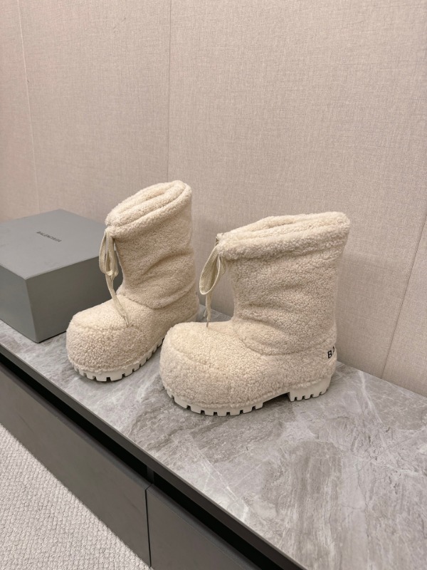 발렌시아가 스키웨어 알래스카 나일론 로우 부츠