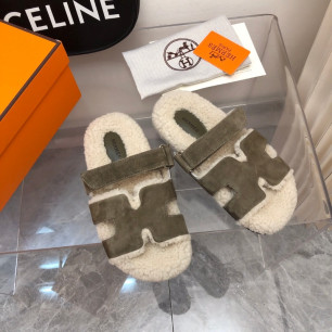 에르메스 Chypre 샌들