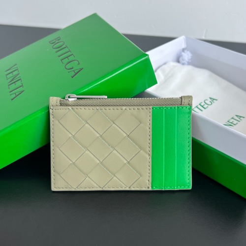 BOTTEGA VENETA 인트레치아토 카드 지갑 755985