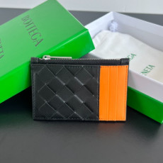 BOTTEGA VENETA 인트레치아토 카드 지갑 755985
