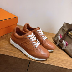 에르메스 Trail 스니커즈