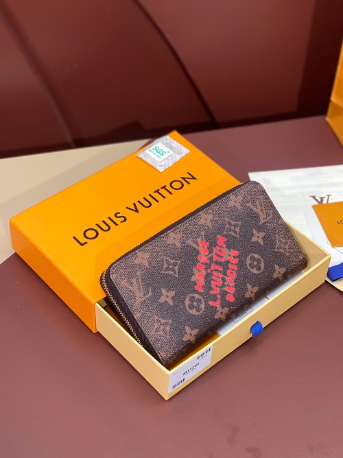 LOUIS VUITTON 남성 지퍼 장지갑 브라짜 월릿 M11702