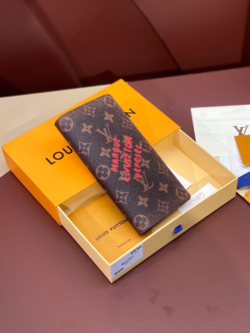 LOUIS VUITTON 남성 장지갑 브라짜 월릿 M11707