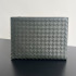 BOTTEGA VENETA 남성 하프 지퍼 파우치 인트레치아토 607479