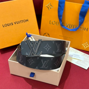 LOUIS VUITTON 루이비통 LV 이니셜 40mm 리버서블 벨트