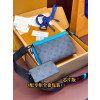 LOUIS VUITTON 가스통 웨어러블 월릿 M81124