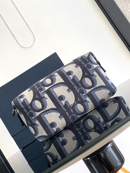 DIOR 오블리크 토일레트리 파우치 클러치백 2ESCA495YXL