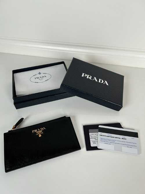 PRADA 프라다 사피아노 로고 지퍼 카드 장지갑 1MC079