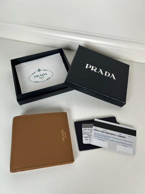 PRADA 프라다 반지갑 2M0513