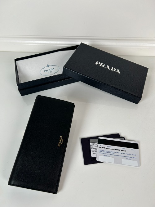 PRADA 프라다 장지갑 2M0836